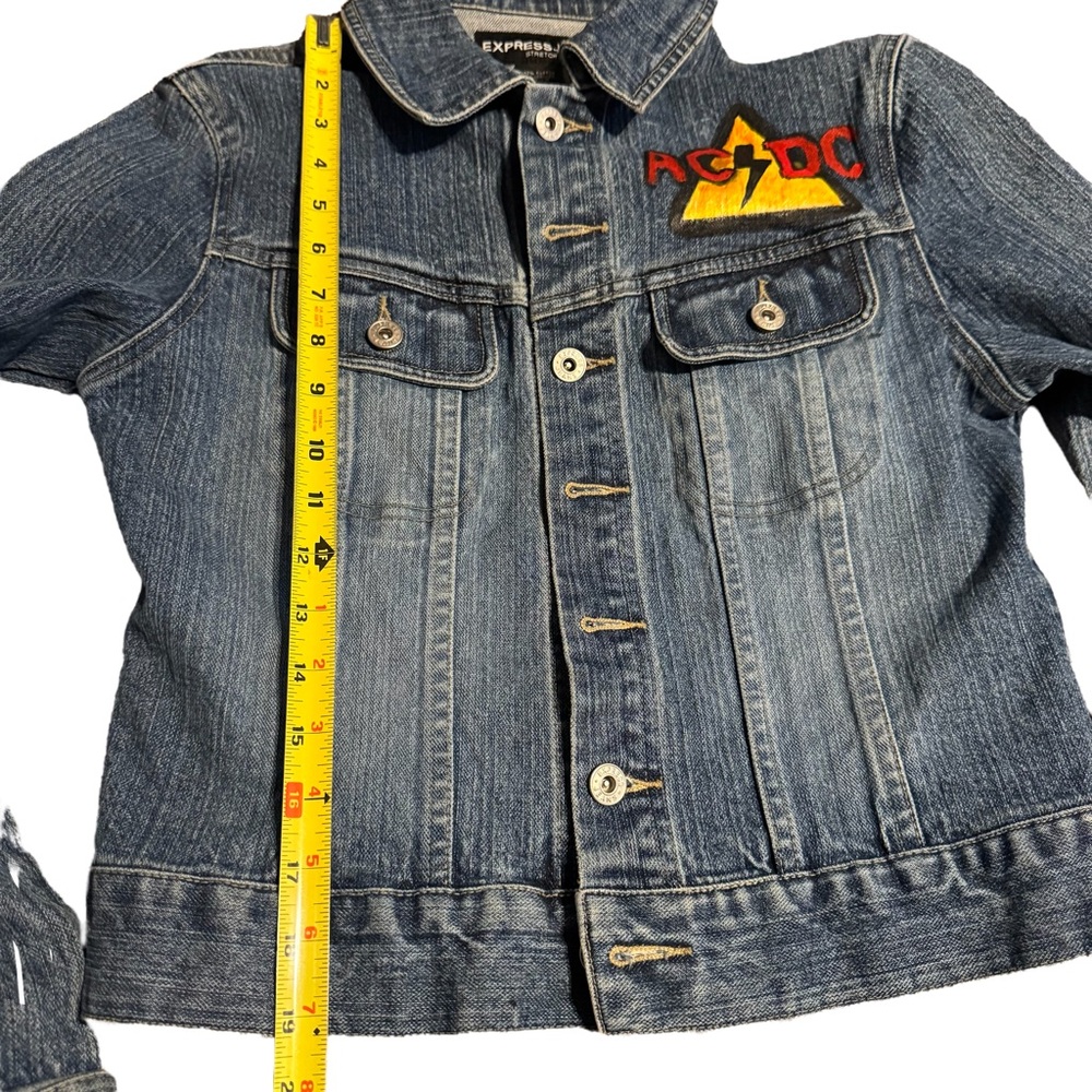 AC/DC rock denim jacket custom hand painted size medium - Picture 3 of 6